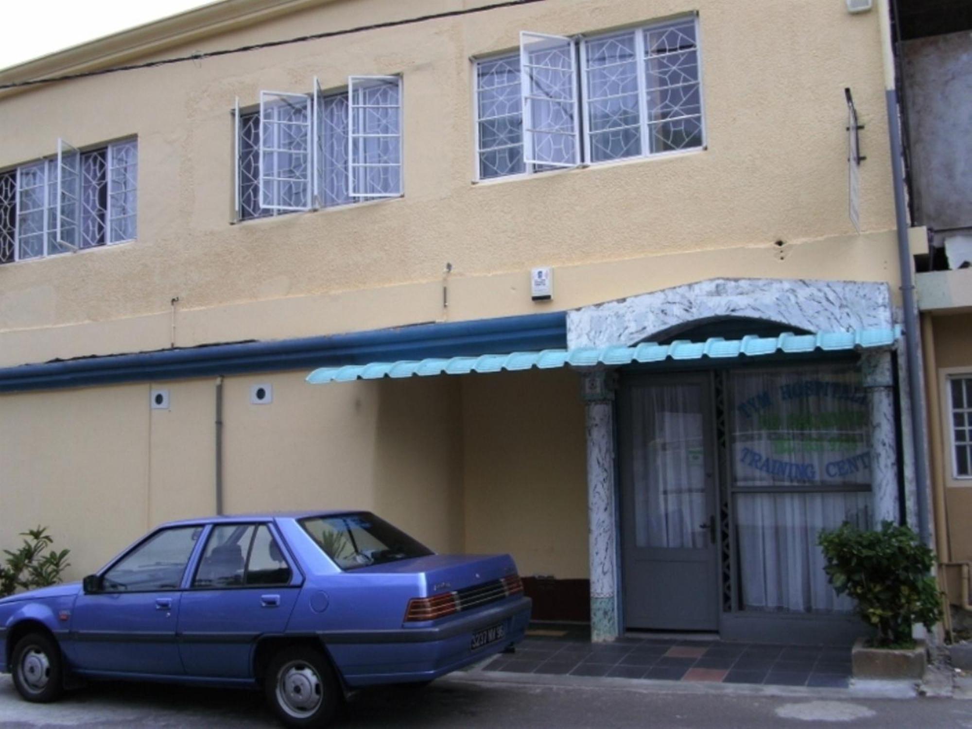 Auberge Le Saladier Mahebourg Bagian luar foto