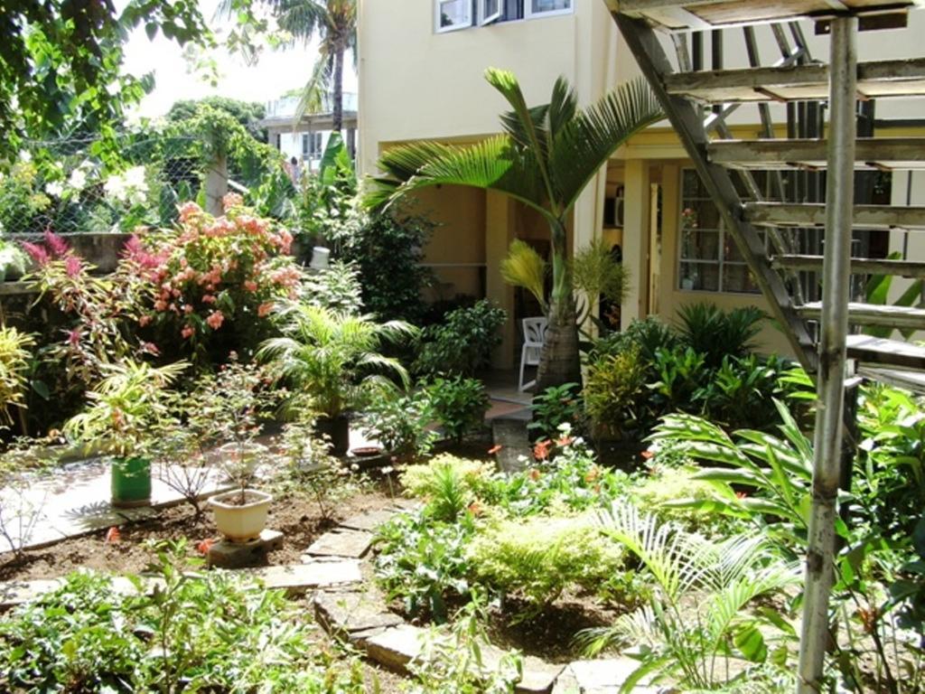 Auberge Le Saladier Mahebourg Bagian luar foto