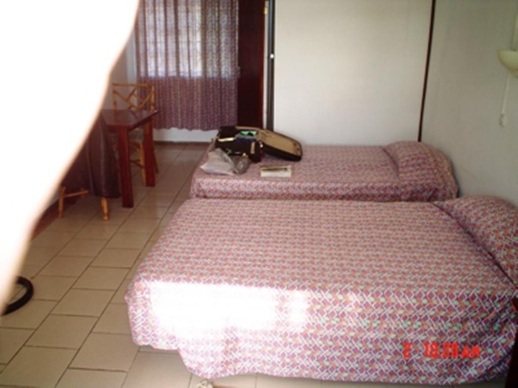 Auberge Le Saladier Mahebourg Ruang foto