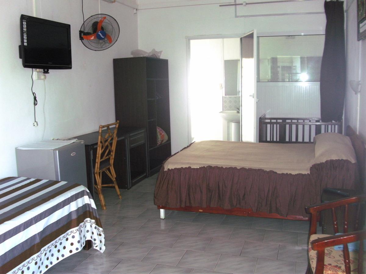 Auberge Le Saladier Mahebourg Bagian luar foto
